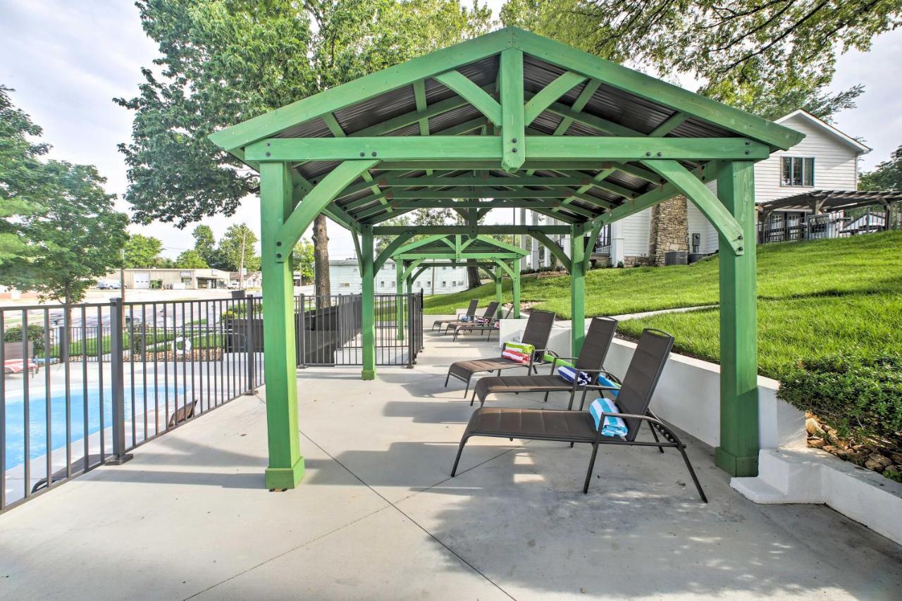 Branson Cottage With Pool Access About 2 Mi To The Strip Exterior photo