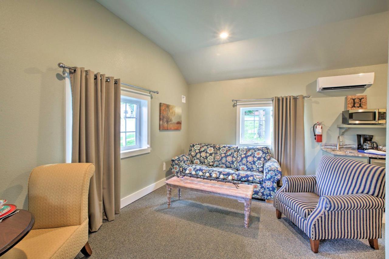 Branson Cottage With Pool Access About 2 Mi To The Strip Exterior photo