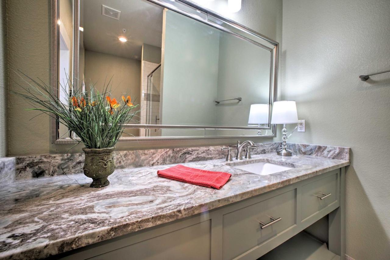 Branson Cottage With Pool Access About 2 Mi To The Strip Exterior photo