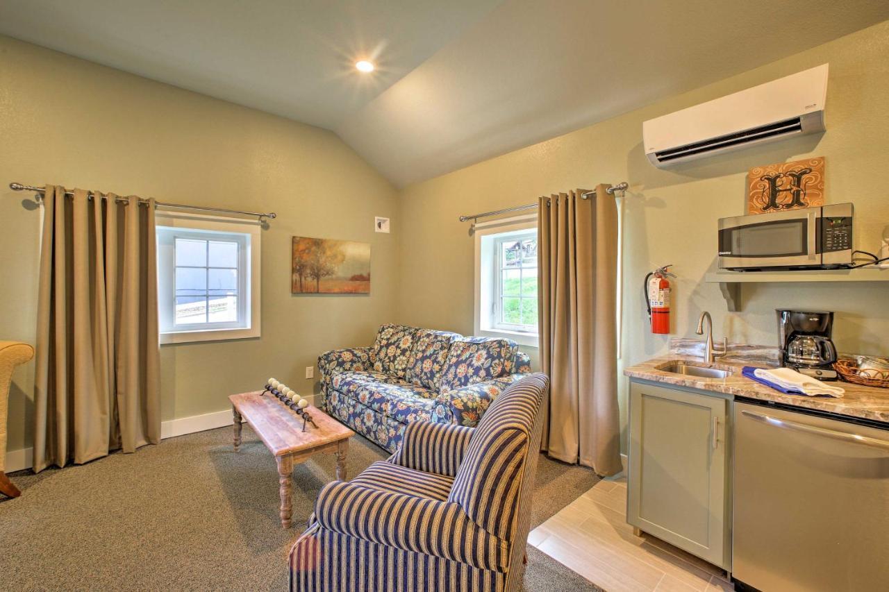 Branson Cottage With Pool Access About 2 Mi To The Strip Exterior photo