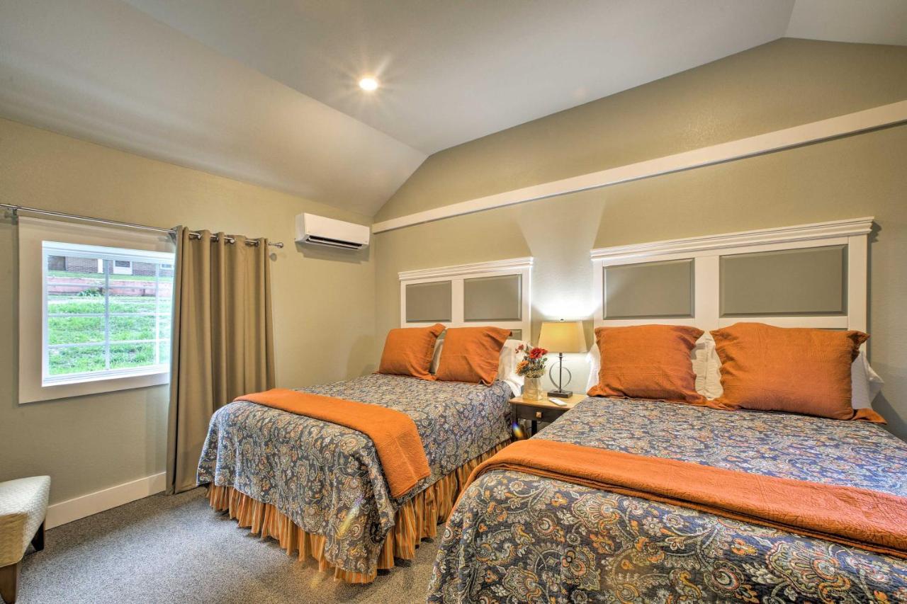 Branson Cottage With Pool Access About 2 Mi To The Strip Exterior photo